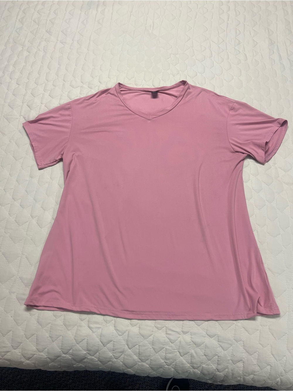 SHEIN Pink V-Neck Short Sleeve Tee